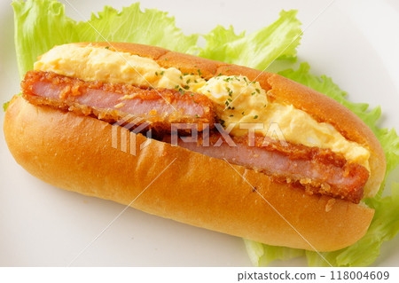 火腿肉排漢堡 118004609