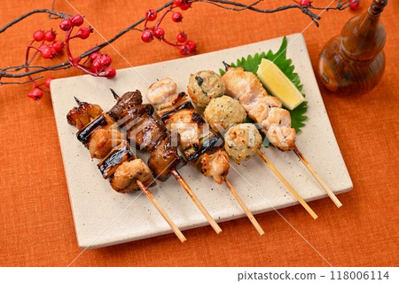 Yummy looking yakitori, grilled chicken. 118006114