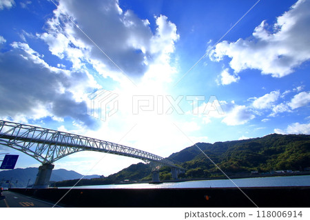 Hayase Bridge connecting Kurahashi Island and Etajima Island 118006914