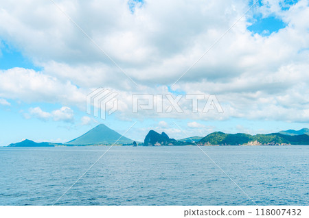 Spectacular ocean view from the boat Spectacular ocean view from the boat 118007432