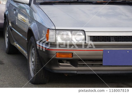 第六代馬自達福美來汽車圖片前面罩 118007819