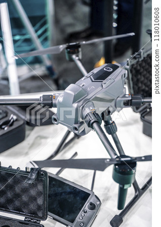 Drone technologies. Parts of a Modern Drone for Video and Photography Drone technologies. Parts of a Modern Drone for Video and Photography 118010608