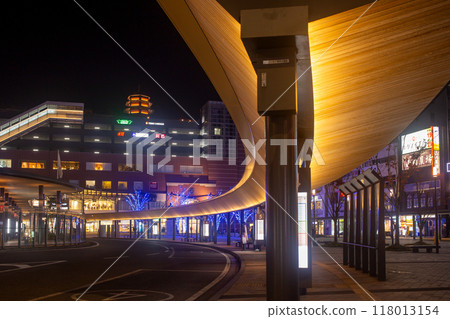 Oita Station and bus terminal at night 118013154