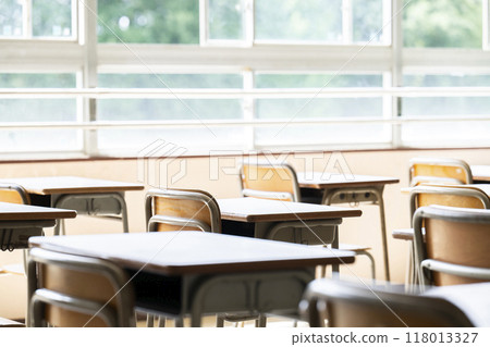 School classroom image School classroom image 118013327