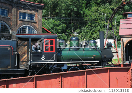 Otaru City Museum: Steam Locomotive Iron Horse (Porter 4514) 118013518