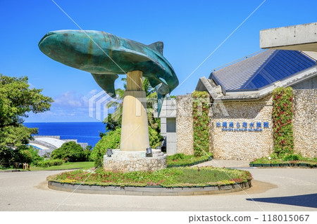 Entrance to the Churaumi Aquarium, Okinawa Prefecture 118015067