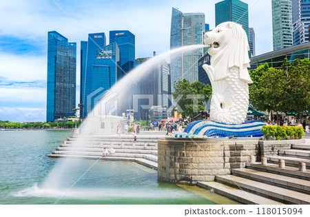 Singapore Merlion 118015094