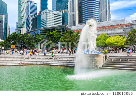 Singapore Merlion 118015096