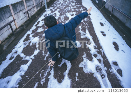 寒冷的冬天圖片 118015663