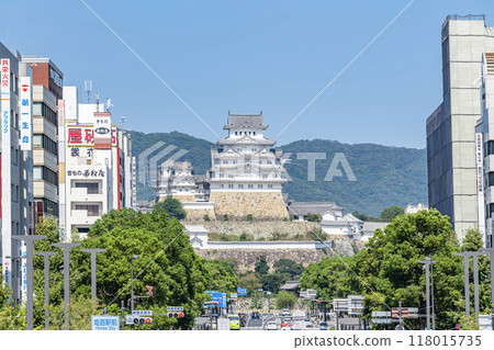 Himeji City, Hyogo Prefecture Himeji Castle in sunny weather and the streets around Otemae Street 118015735