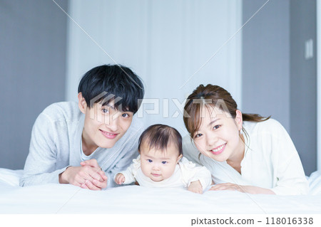 Family with baby Family with baby 118016338
