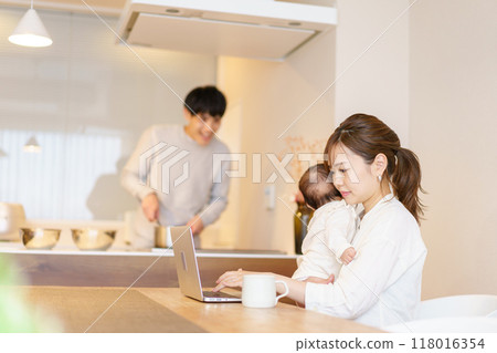 Family with baby Family with baby 118016354