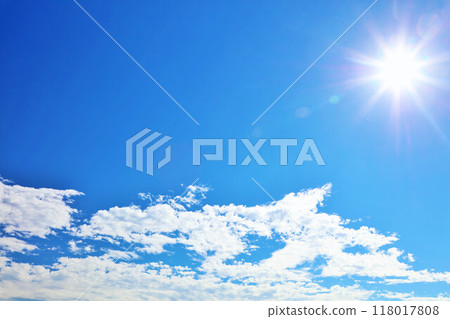 藍天、雲彩和太陽 藍天、雲彩和太陽 118017808