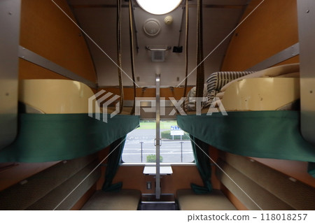 Blue Train compartment sleeper (B-class sleeper) 118018257