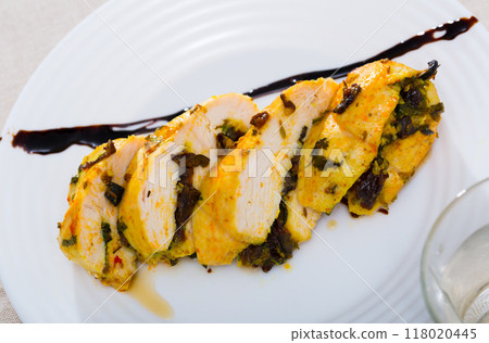 Baked turkey breast stuffed with prunes 118020445