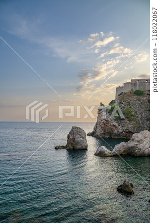 Medieval walls of the Old Walled City of Dubrovnik, UNESCO world heritage site at the Adriatic Sea in Croatia Medieval walls of the Old Walled City of Dubrovnik, UNESCO world heritage site at the Adriatic Sea in Croatia 118022067