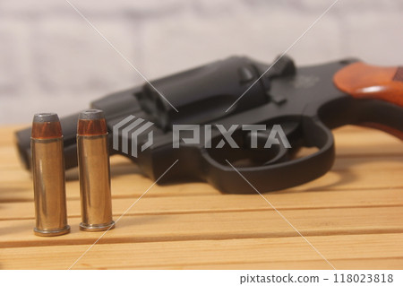 Vintage Revolver Gun With Ammunition and Speed Loader Vintage Revolver Gun With Ammunition and Speed Loader 118023818