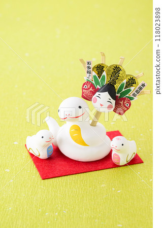 生肖蛇年(蛇家族) 生肖蛇年(蛇家族) 118023898