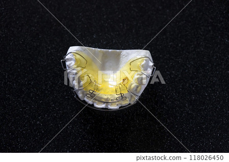 Children's orthodontic appliances Children's orthodontic appliances 118026450