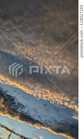 落日的天空 118027165