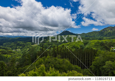 View of Mt. Ichiya and the mountains covered in fresh greenery from Taibo Pass in Kinasa, Nagano City, Nagano Prefecture, Japan 118028713
