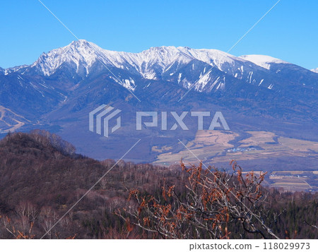 Yatsugatake in early winter as seen from Mt. Yokoo 118029973