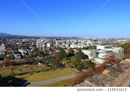 從鳥取城天守閣遺址看到的風景《鳥取》 從鳥取城天守閣遺址看到的風景《鳥取》 118031615