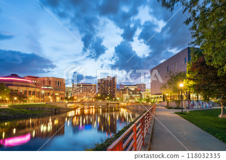 Rochester, Minnesota, USA on the Zumbro River 118032335