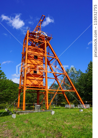 Coal Mine Memorial Forest Park / Vertical Rolling Tower Coal Mine Memorial Forest Park / Vertical Rolling Tower 118032755