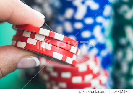 Poker chips for bet 118032924