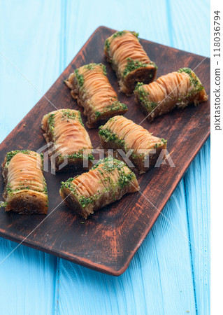 Traditional Turkish dessert baklava with walnut 118036794