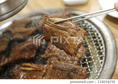 Korean bbq. LA marinated beef ribs 118038256