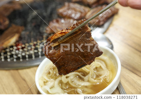 Korean bbq. LA marinated beef ribs 118038271