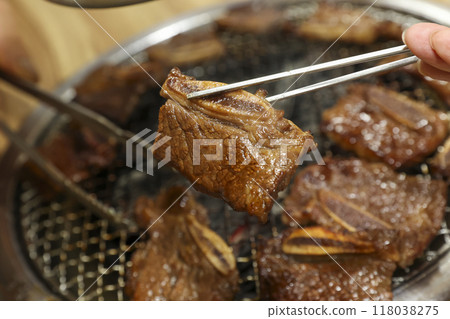 Korean bbq. LA marinated beef ribs 118038275