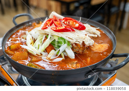 Korean spicy seafood dishes. Braised Cutlassfish 118039058