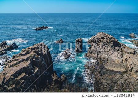 [Fukui Prefecture] The magnificent columnar joints of Tojinbo 118041914