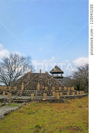 鳥取/鶇古山公園扇貝式墳墓 118043288
