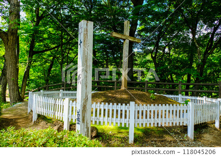 Tomb of Christ in Summer 118045206