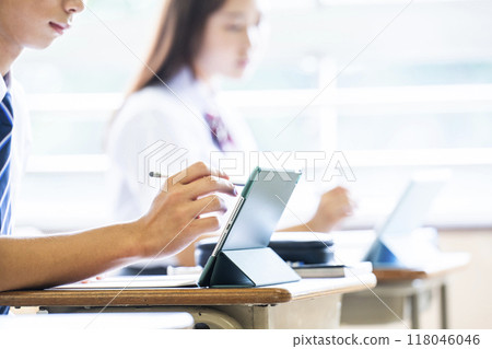 Class Tablet Touch Pen Hand Image Class Tablet Touch Pen Hand Image 118046046
