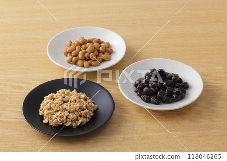 Black bean natto, ground natto and natto Black bean natto, ground natto and natto 118046265