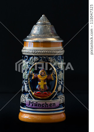 German beer mug with lid German beer mug with lid 118047325