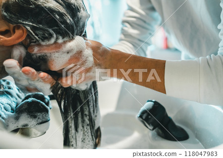 shampoo, hair, Washing Hair 118047983