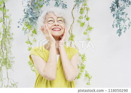 Senior women's face care image Senior women's face care image 118050290