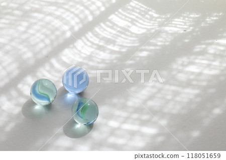 refreshing acrylic ice material image 118051659