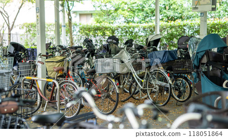 風景與一輛自行車 風景與一輛自行車 118051864