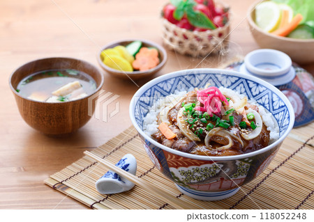 Tokachi Obihiro specialty: Pork kalbi rice bowl (stamina pork rice bowl) 118052248