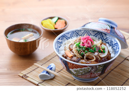 Tokachi Obihiro specialty: Pork kalbi rice bowl (stamina pork rice bowl) 118052252