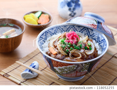 Tokachi Obihiro specialty: Pork kalbi rice bowl (stamina pork rice bowl) 118052255