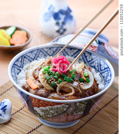 Tokachi Obihiro specialty: Pork kalbi rice bowl (stamina pork rice bowl) 118052259