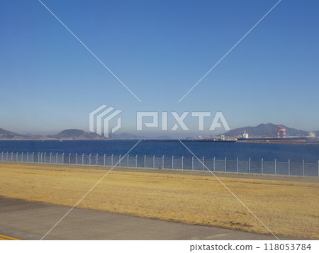 從松山機場看到的玖名列島（愛媛郡松山市） 118053784